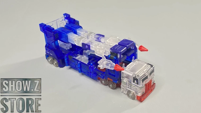 Magic Square MS-B04T Transporter Ultra Magnus Clear Version - Image 6