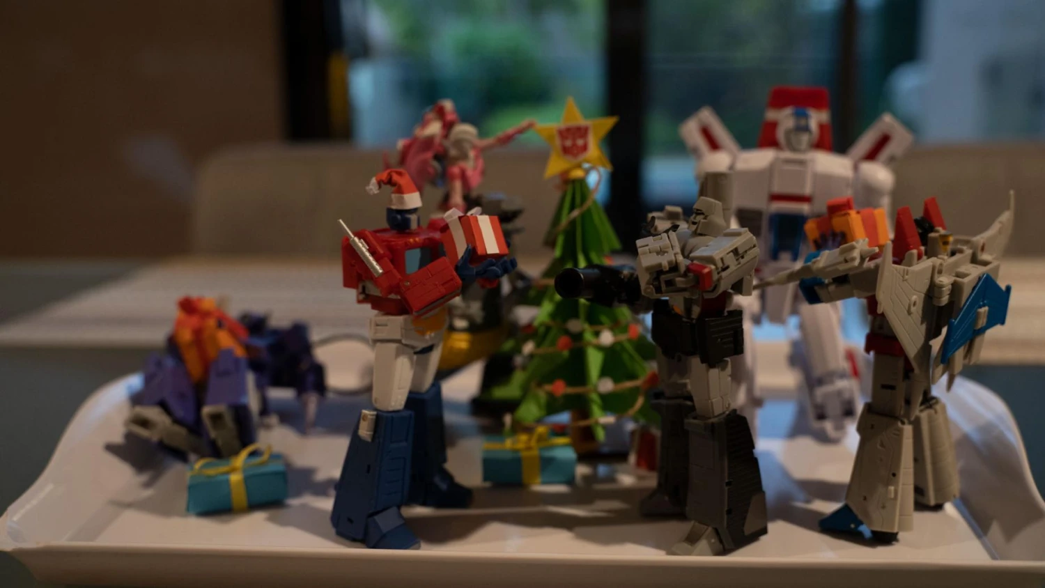 Magic Square MS-B46 Light Of Victory Optimus Prime 2.0 No-Bay Version - Image 3