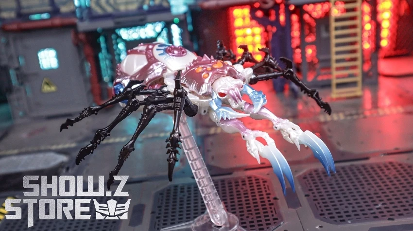 TransArt BWM-08PW TransMetal Blackwidow Repaint Version - Image 14